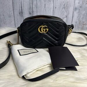GUCCI GG mini marmont matelassé mini camera bag in black